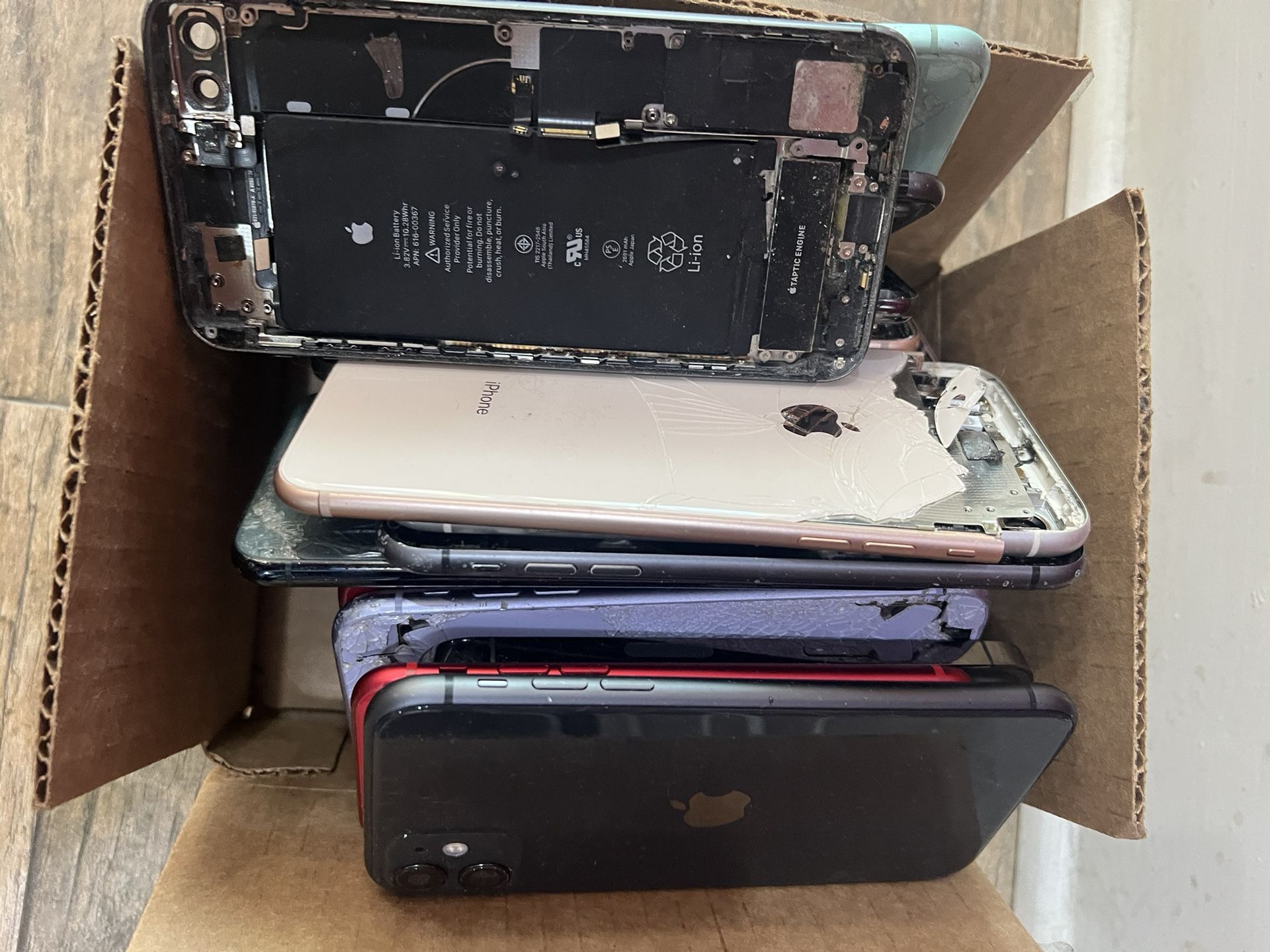 Apple iPhone Parts, iPad Parts, Boards, Parts, Housings Etc