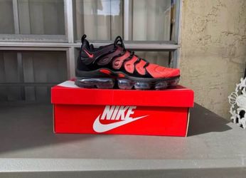Nike Vapor Max Plus
