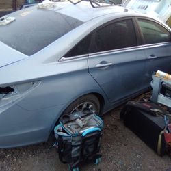 PARTS Hyundai Sonata GLS 2011
