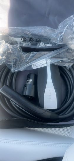Tesla Wall connector 240 Volt (used)
