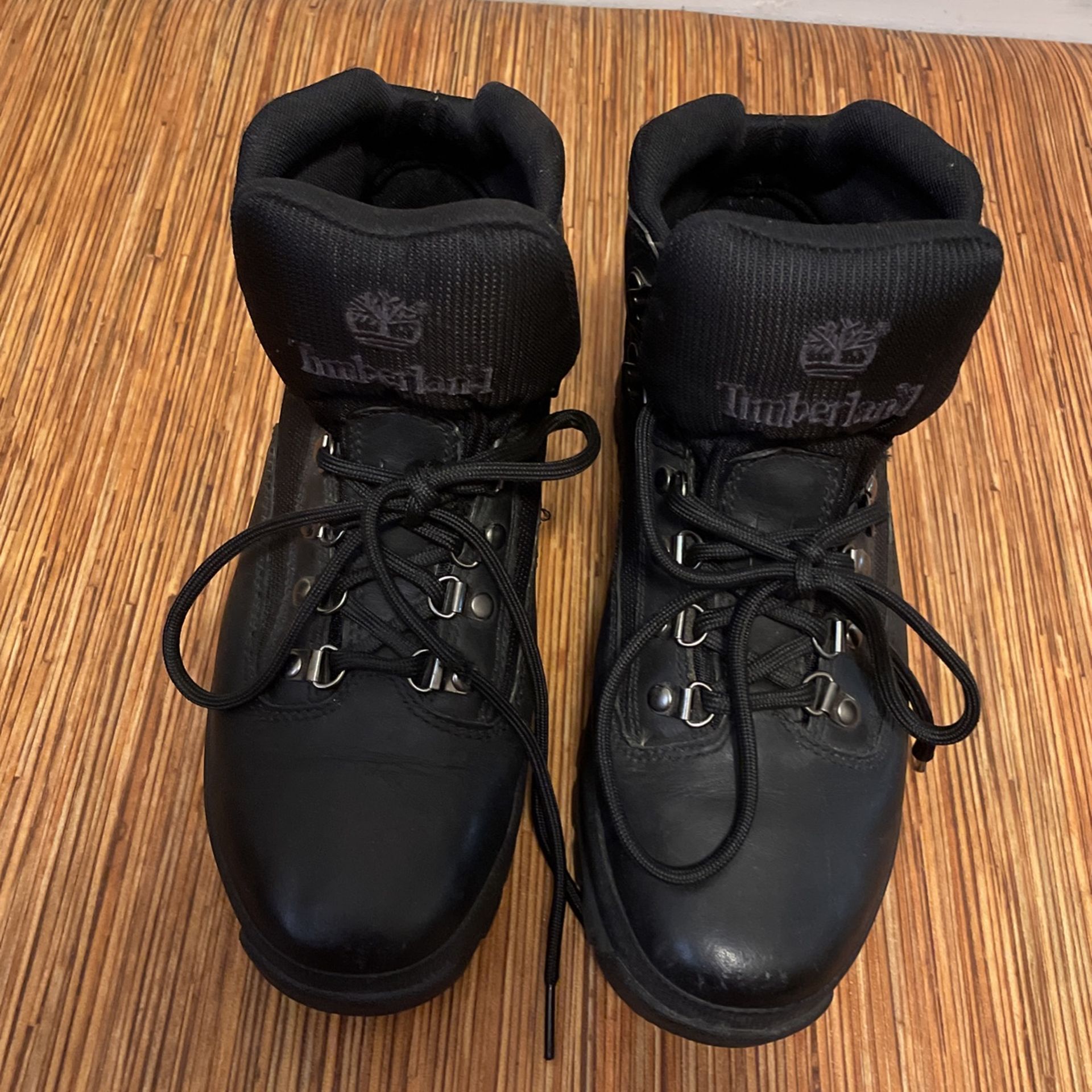 Timberland; Black; Boots