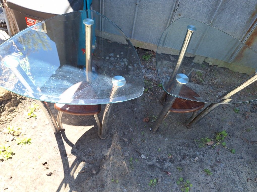 2 Glass Tables