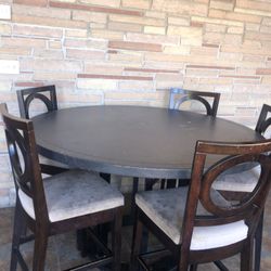 Dining Set High Top W 5 Chairs