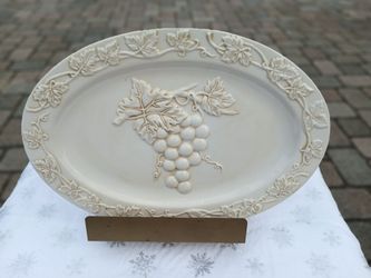 Ceramic Oval Serving Platter with Grape Relief