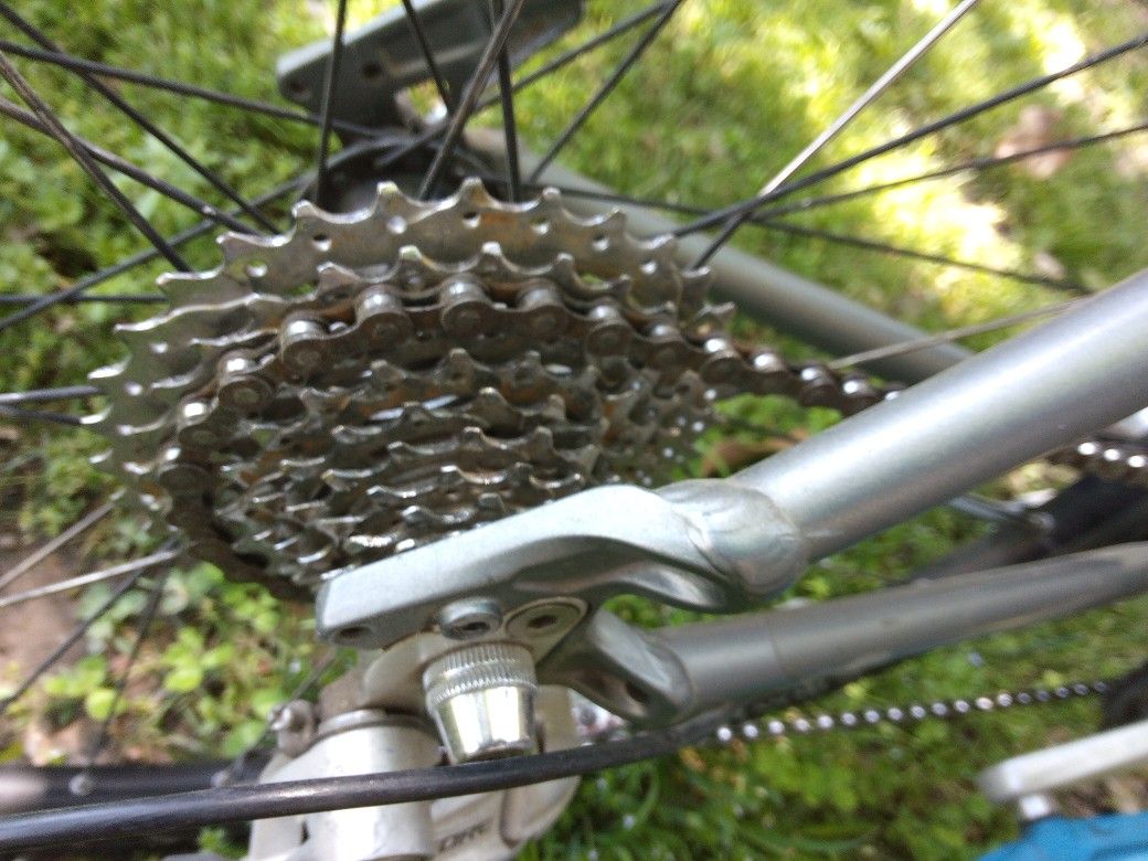 TREK 7500