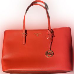 MICHAEL KORS- JET SET CHARM - TZ TOTE- FLAME- NEW WITH TAGS$100