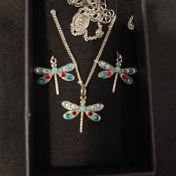 Dragonfly Necklace 