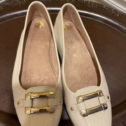 Very Nice Women’s Aerosoles Flats
