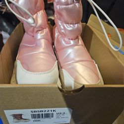 Girl's Winter Wear And Gear