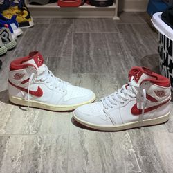 2009 Jordan 1 Red Metallic “Do The Right Thing”