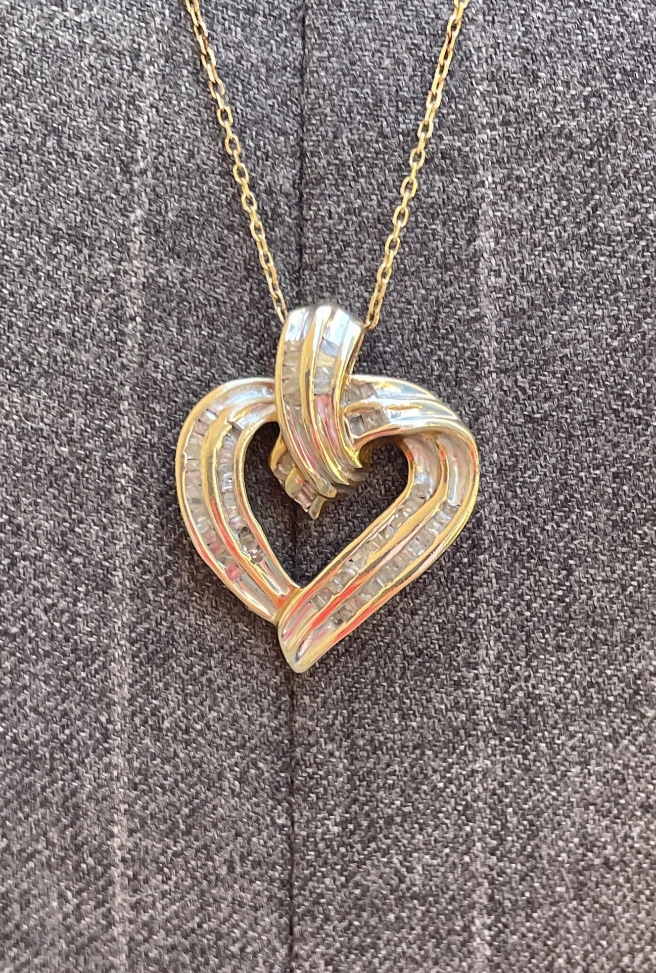 10k Yellow Gold Heart/diamonds