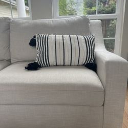 Modern Light Gray Loveseat | FREE DELIVERY 
