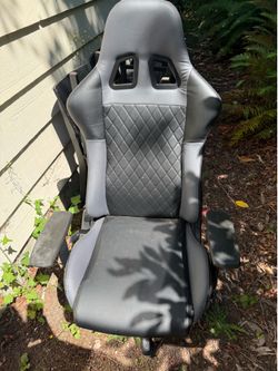 Free gaming chair