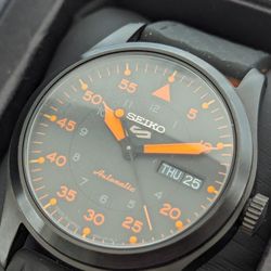 Seiko SRPH33 Sport 5