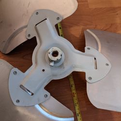 Trane replacement outdoor Condenser FAN 3 Blade 23"