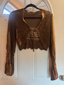 brown cropped knit sweater