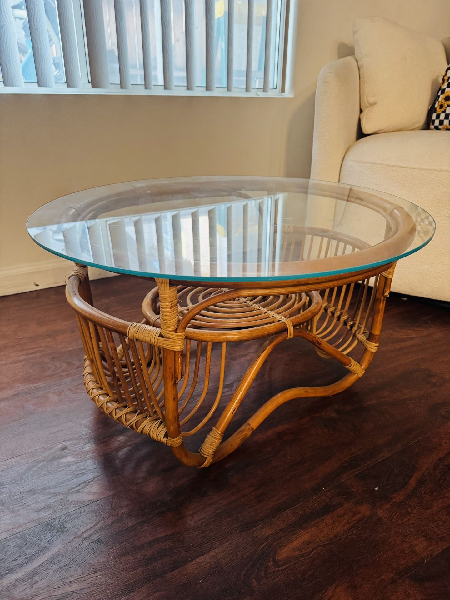 Gorgeous Mid Century Fanco Albini Style Coffee Table