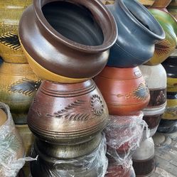 Clay Pots 