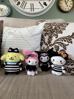 Hello Kitty And Friends Bus