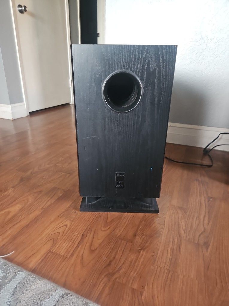 Onkyo Subwoofer