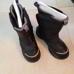 Lands End Black Snow Boots Childrens Size 1M
