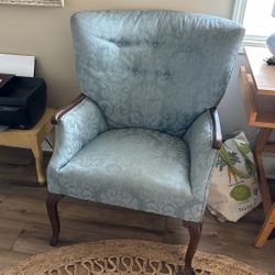 Blue Vintage Sitting Chair