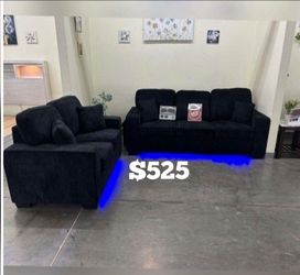 Beautiful‼️2-Pc Black Sectional Sofa & Loveseat With Built-in LED Lights