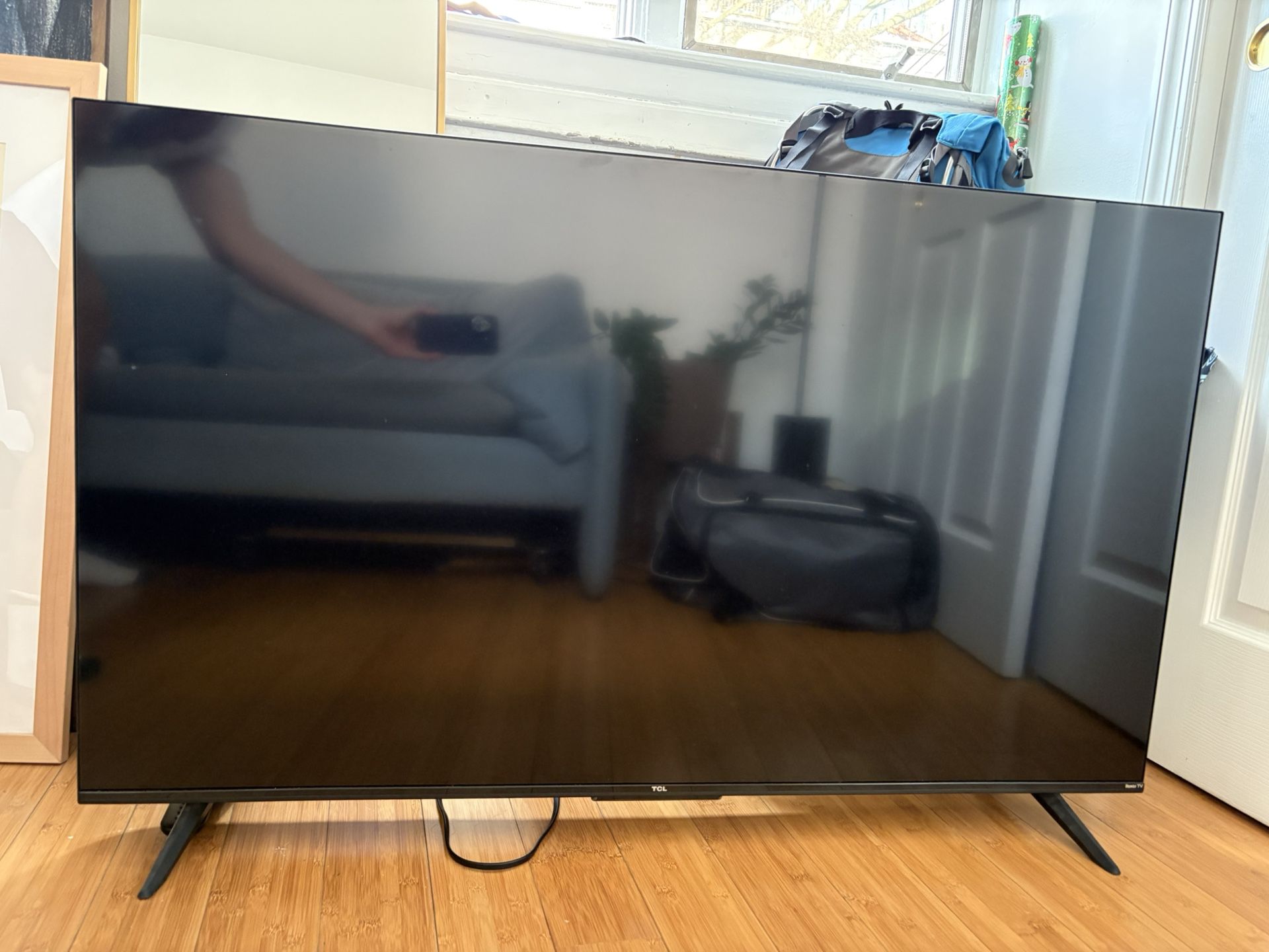 TCL 50” 4K UHD HDR Roku Smart TV