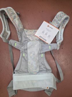 Ergo Aerloom Baby Carrier 