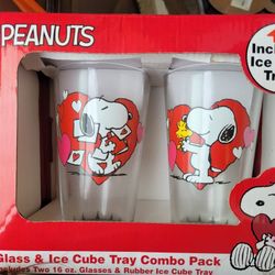 Snoopy Cups