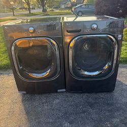 LG Washer And Gas Dryer Set