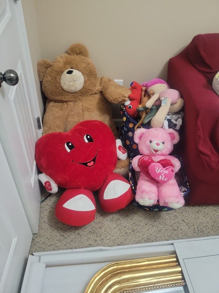Kids Toys & Big Teddy Bear