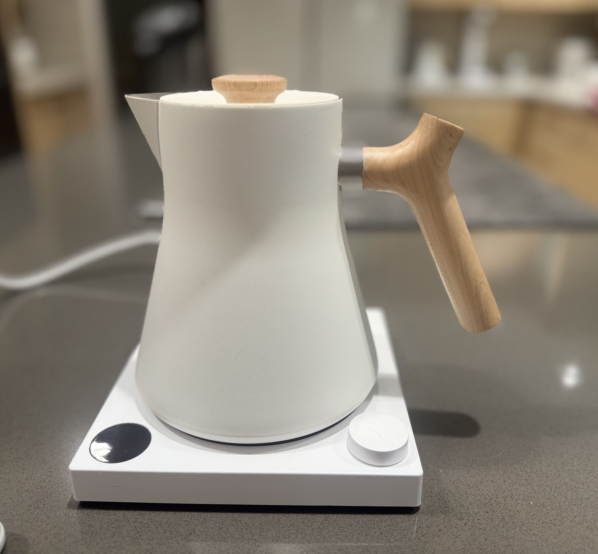 Fellow Corvo EKG Electric Kettle - Matte White With Maple Wood