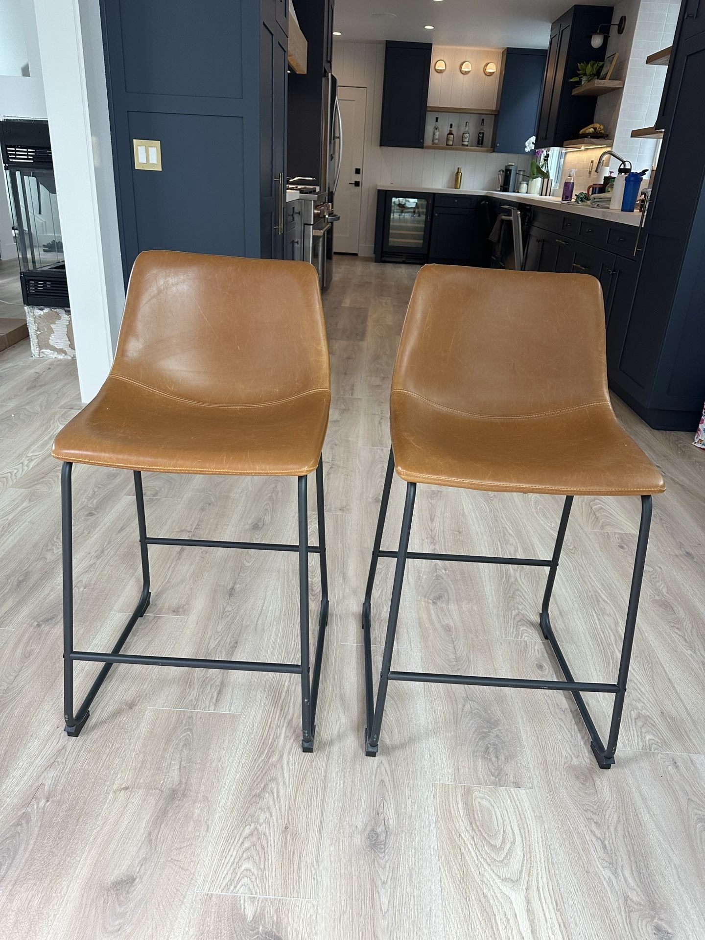 Set Of 2 Whiskey Brown Low Back Counter Stools