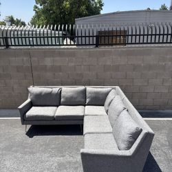 West Elm “Cargo” Sectional - WE DELIVER 🚚✅