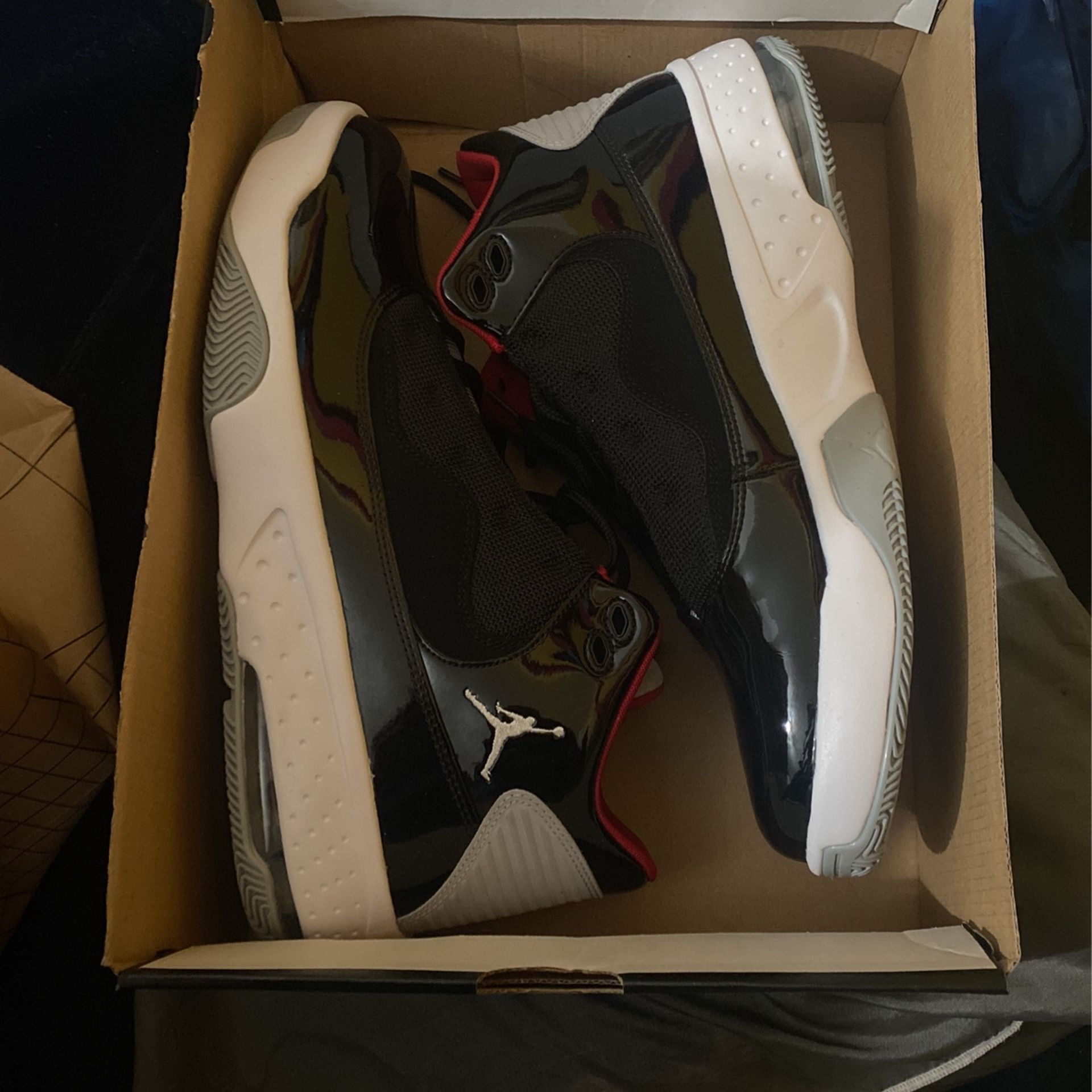 Jordan Max Aura 2