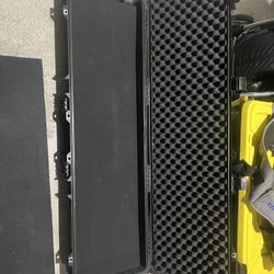 Pelican 1750 Hard Case W/foam 