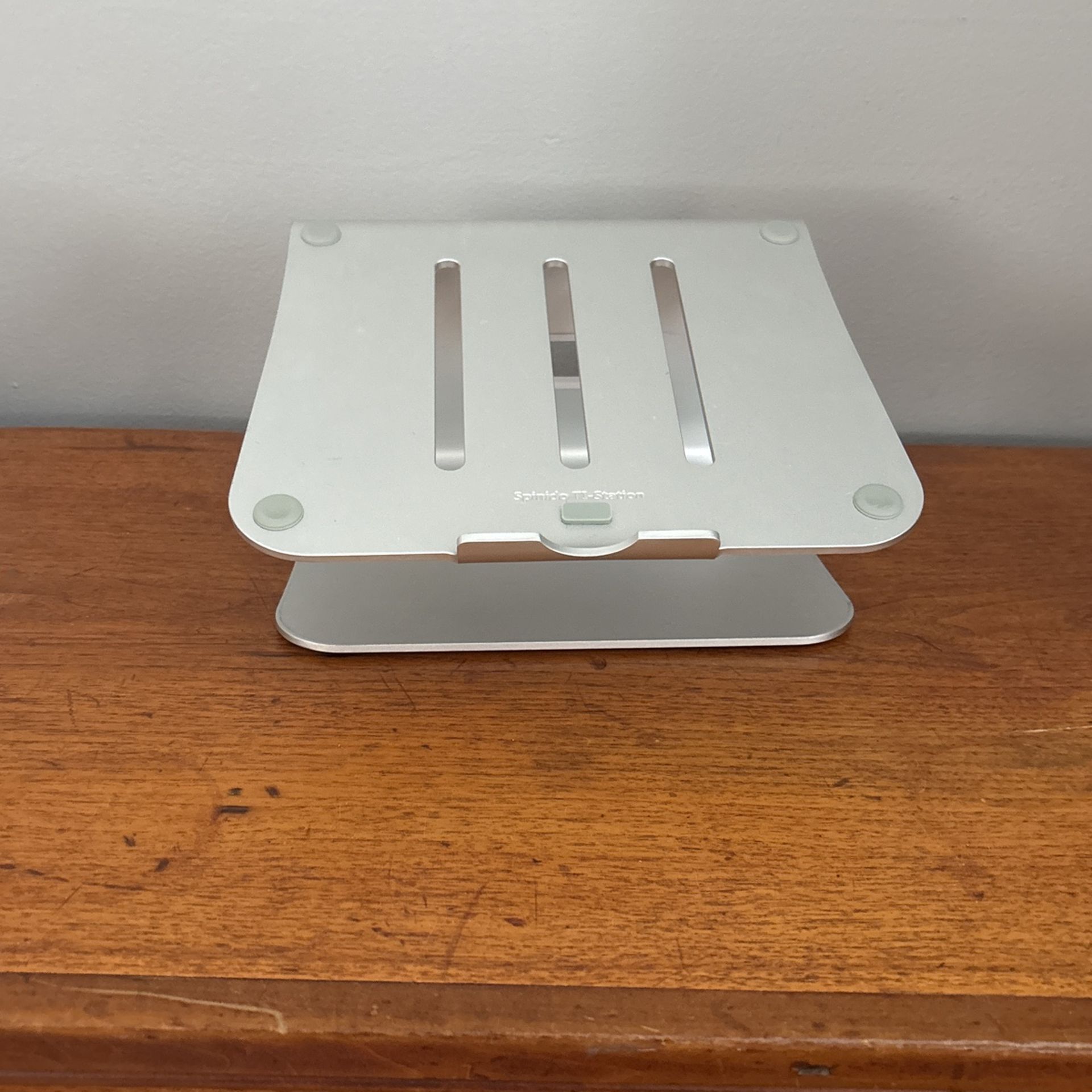 Laptop Stand