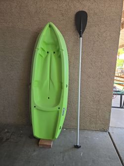Cayak with paddle for kids