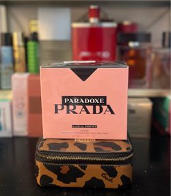 PRADA PARADOXE