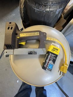 Electric Staple Gun (Christmas Lights) 