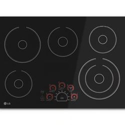 LG
30 in. Radiant Smooth Surface Electric Cooktop in Black with 5 Burner Elements and SmoothTouch Controls