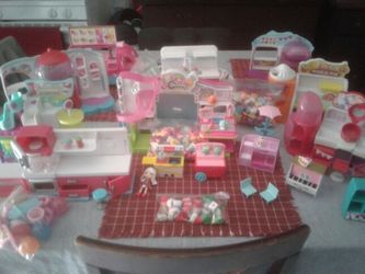 Tons of shopkins and accessories for sale