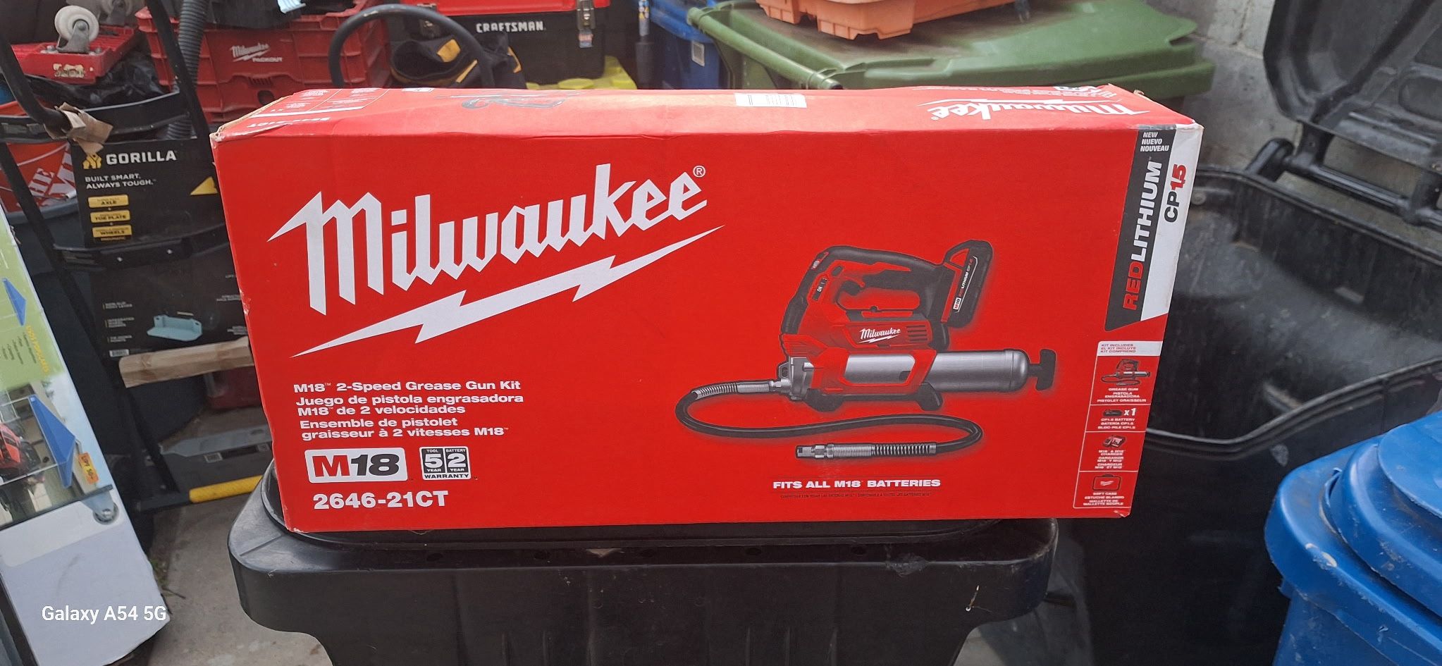 Milwaukee M-18 2 Speed Grease Gun Kit