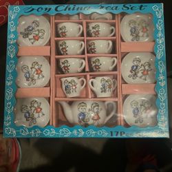 Vintage Children’s China Tea Set