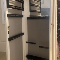 Mirror Jewelry Holder 