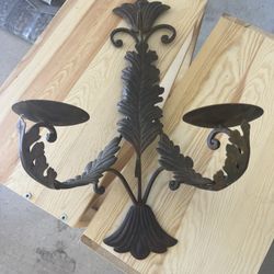 Iron Wall Leaf Candle Holder 