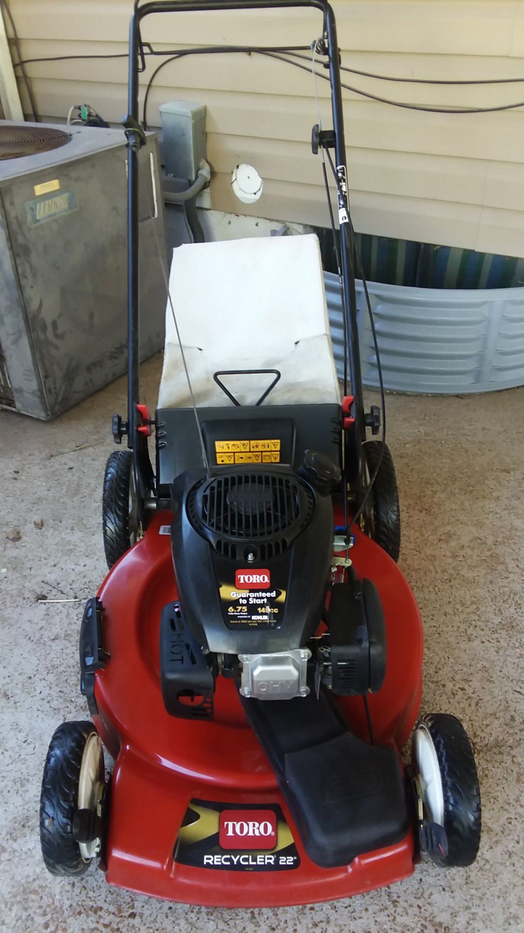 Toro self-propelled mower 6.75 for sale w bag full service be done new oil new filter sharp blade