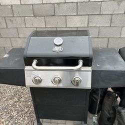 Three Burner Grill And Cover 