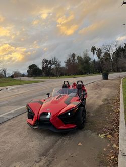 2016 Polaris slingshot